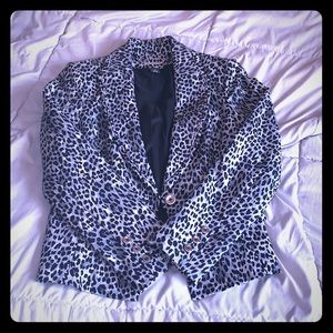 Leopard print blazer